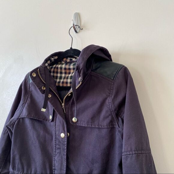 Topshop-Navy Utility Lightweight Jacket With Plaid Hood/Gold Hardware - Picture 7 of 9